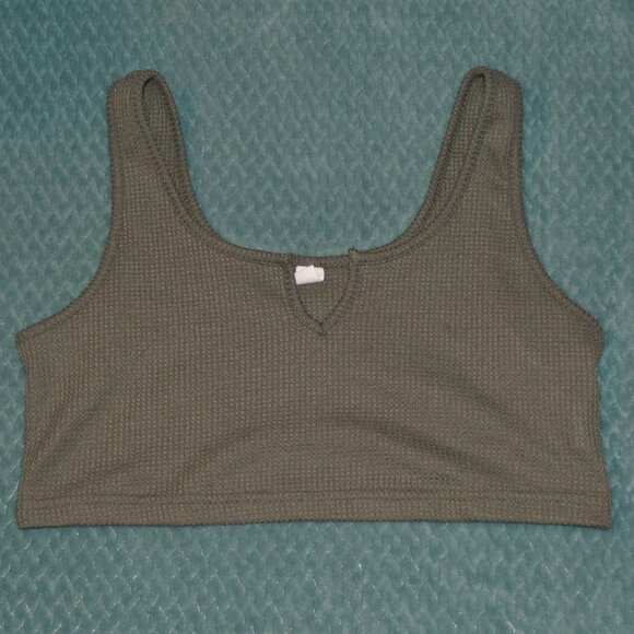 Dark olive green/gray cropped tank top - Picture 1 of 5